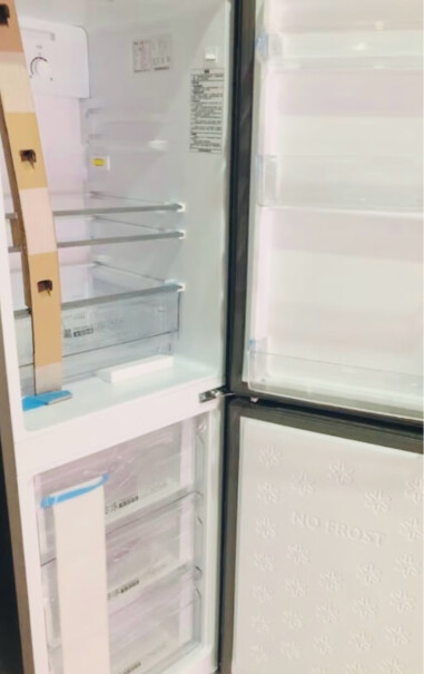海尔BCD-178TMPT大家的冰箱有没有冷冻室最上层效果不好呀，我的冷冻室最上层冷冻效果不好？