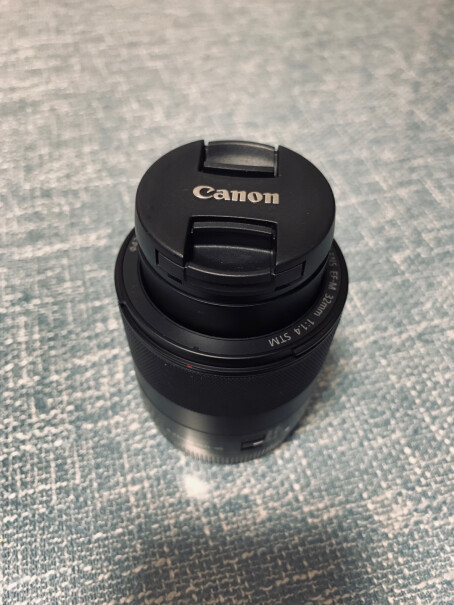 佳能EF-M 22MM F2镜头是原厂的吗？