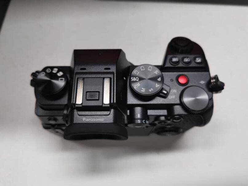 松下S5C微单相机大家都用的什么卡v30的卡还够用吗？
