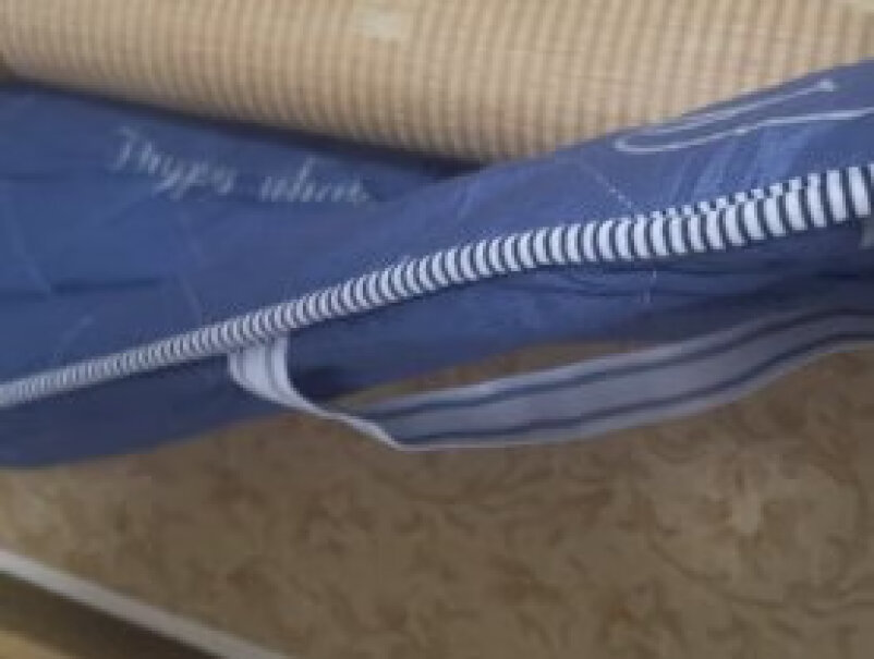 南极人NanJiren0.9米床单人床垫床褥套子可以拆下来洗的吗？厚薄如何？