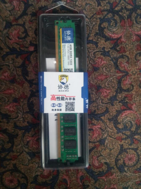 协德DDR3 4G内存条主板上有4个槽，已有2个2G,加1个4G条可以吗？