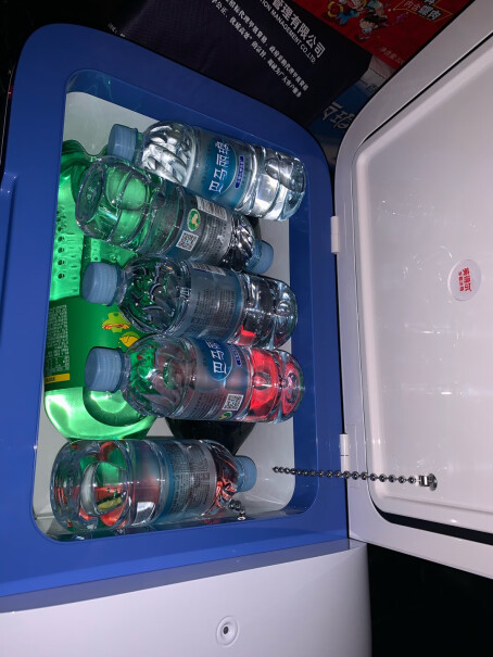 英得尔H12源自欧洲车载冰箱停车夏天很热冰箱怎么办？