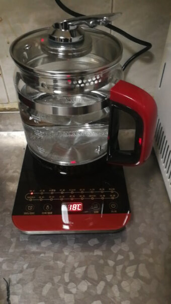 美的养生壶电水壶1.5L多功能烧水煮茶器这款是全玻璃的？