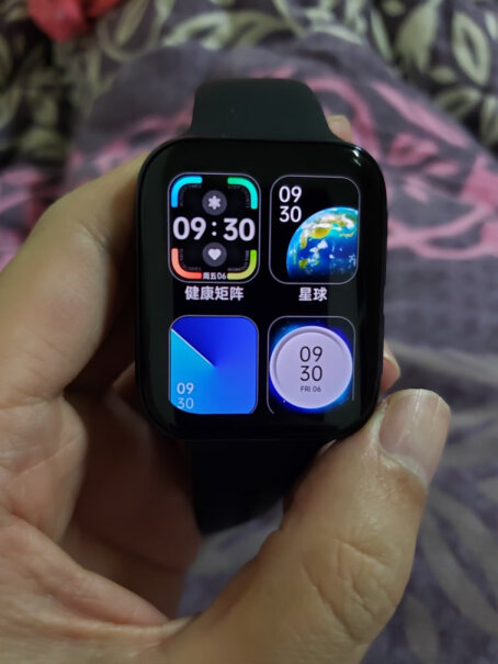 OPPO Watch 46mm智能手表大家的手表有贴膜的吗？不贴膜感觉太容易划伤啦！
