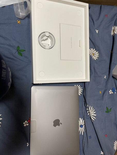 AppleMacBook如果不摔 正常办公使用 能用几年？