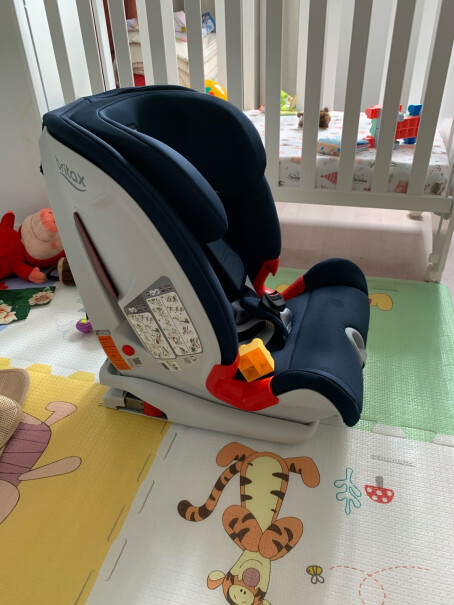 宝得适宝宝汽车儿童安全座椅isofix接口百变骑士安装好了之后可以旋转吗？