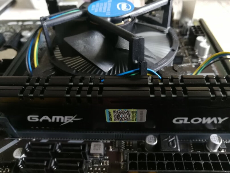 技嘉H310MHD2我打算配i3 8100 显卡英伟达gtx1050或者微星1050ti 内存8g 2400 Ddr4 请问大神们 这块板子可以吗？