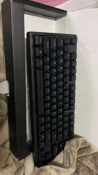雷神有线游戏机械键盘红轴KG3089R幻彩版有全键无冲吗？