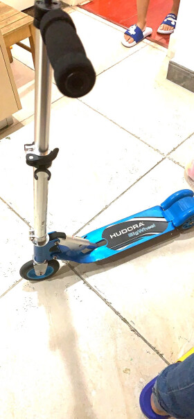Hudora德国滑板车儿童滑步车平衡车两轮踏板车适合多大的小孩玩？