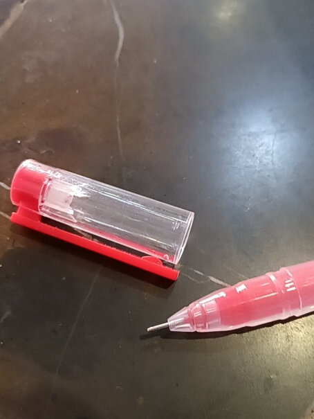 宝克巨能写中性笔 0.5mm学生办公水笔要注意哪些质量细节？良心测评分享。