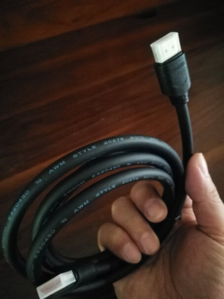 山泽(SAMZHE) HDMI数据线 20米插上没信号 客服也不回话 插上需要设置什么嘛？
