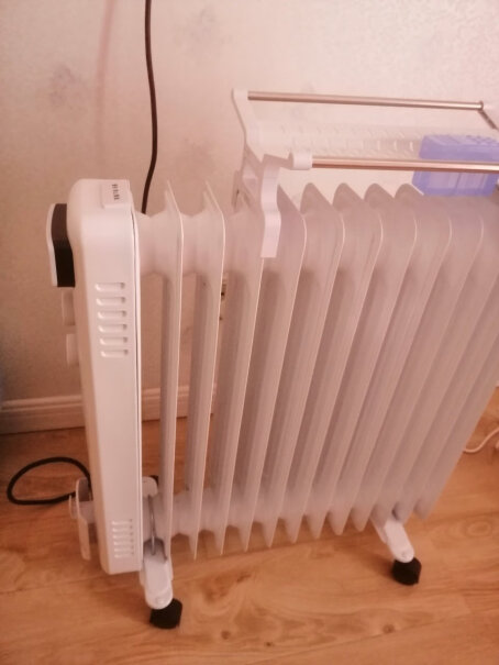 TCL取暖器和空调相比哪个省电？