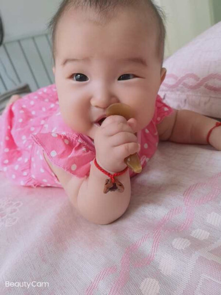 婴儿磨牙棒牙胶咬咬乐安抚牙胶防吃手硅胶玩具两只装这个能磨到后牙龈吗？