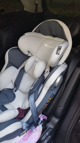 innokids汽车儿童安全座椅0-4-12岁亲们安装好后可以旋转吗？
