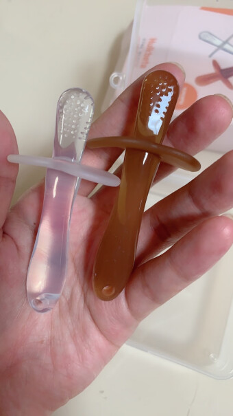 牙胶安抚婴儿磨牙棒牙胶咬咬乐安抚牙胶防吃手硅胶玩具两只装分析应该怎么选择,可以入手吗？