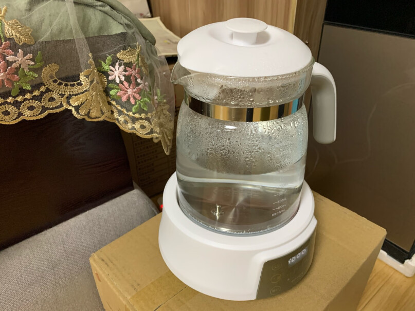 阿蒂斯暖奶器在昆明使用，烧不到100度，水壶自己不会停止烧水？