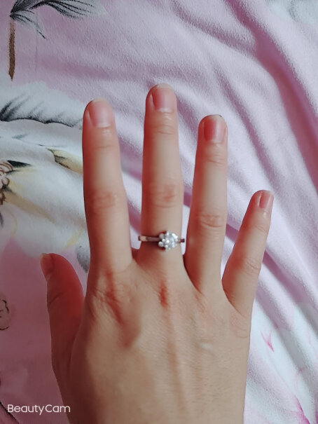 银戒指曼蒂娅银戒指女士款活口仿钻哪个更合适,入手使用1个月感受揭露？