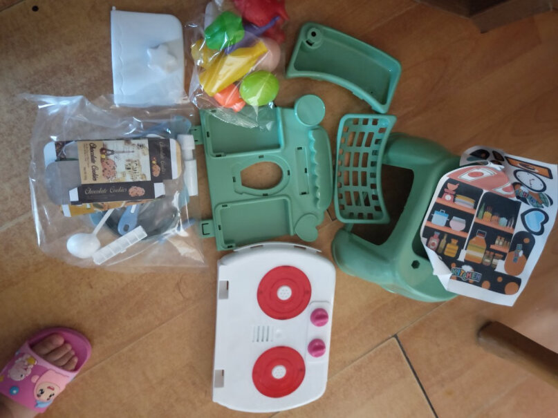 益米儿童玩具过家家男孩女孩玩具能变成手提盒吗？