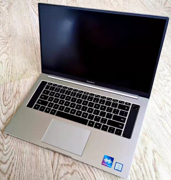 荣耀笔记本电脑MagicBookPro键盘打字手感怎么样？