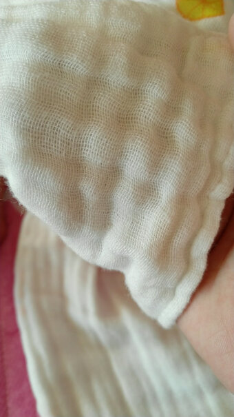 吉米妈咪婴儿浴巾做抚触，会不会粘毛？