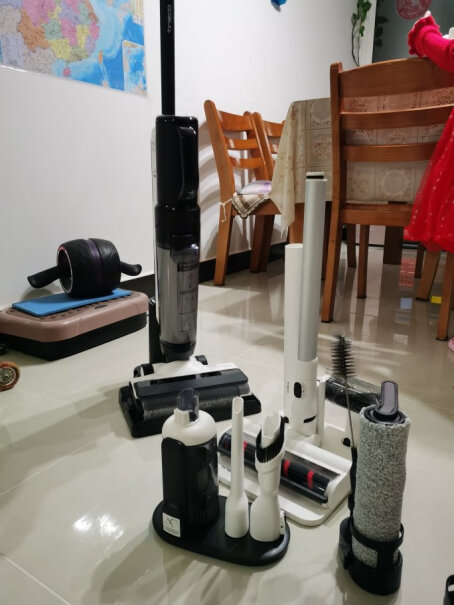 无线智能洗地机芙万2.0slim增配版家用吸尘拖地和斐纳相比，哪个更值得入手？