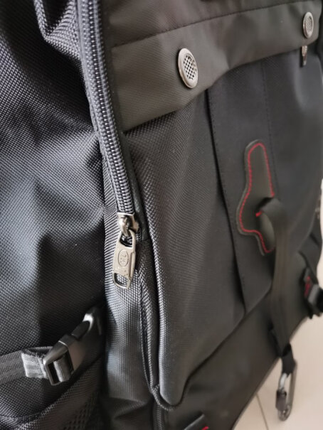 瑞士ssweisiker可登机80升双肩包男士超大容量旅行包背包？怎么样 求真实体验？