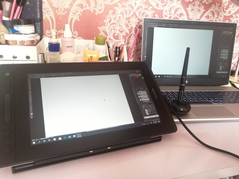 绘王（HUION）GT-116手绘屏笔要电池吗？