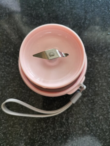 榨汁机英国众肯榨汁机便携式榨汁杯充电迷你无线家用果汁机料理机随行杯评测数据如何,质量怎么样值不值得买？