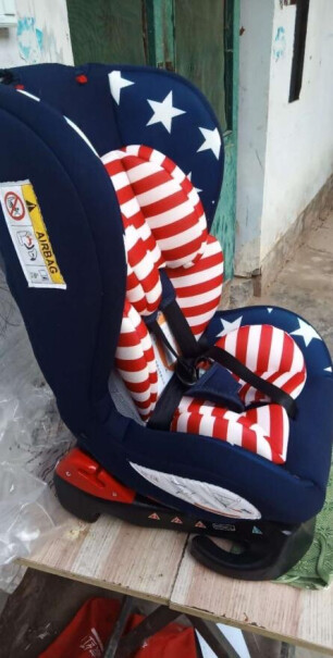 安全座椅嘻优米儿童安全座椅汽车用车载婴儿可坐可躺0-12岁通用款红色评测真的很坑吗？入手评测到底要不要买！