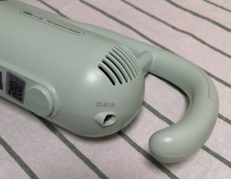 小熊吸尘器家用手持无线吸尘器你们的接口处（机器和管）之间也会有缝吗？