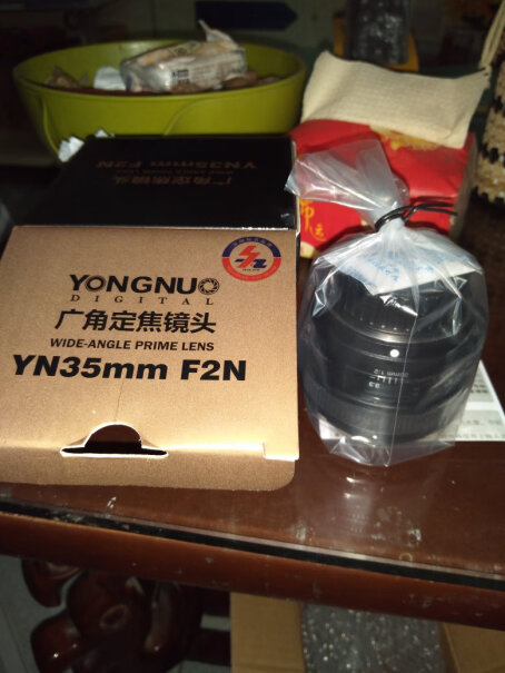 永诺YN35mm F2N 定焦镜头尼康d7500可以用么？