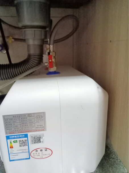 史密斯.劳伦小厨宝小型热水器电家用储水式厨房热水宝卫生间上出水评测数据如何？只选对的不选贵的！