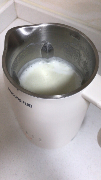 九阳破壁1.2L免滤人食DJ12AD2190豆浆机榨汁机有预约功能吗？