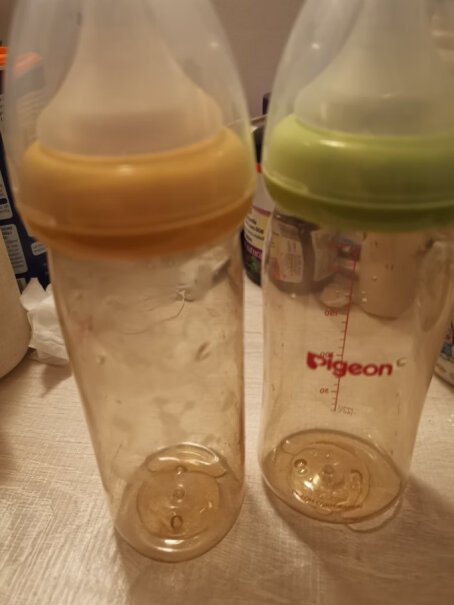 贝亲Pigeon奶瓶这个新生儿用可以么？会吐奶不？
