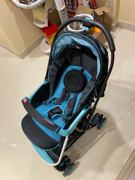 美国GRACO葛莱婴儿推车可座可平躺收车方便么，单手可收么？