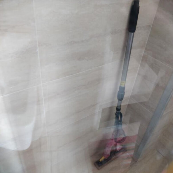 盾王浴室玻璃清洁剂使用效果怎么样，能洗干净吗？可以洗窗户吗？