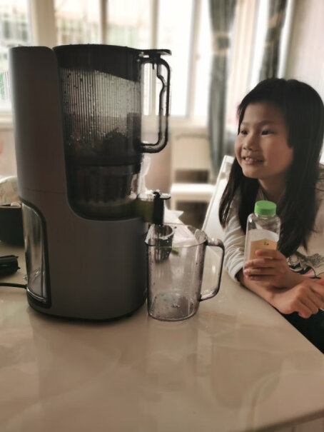 惠人原汁机新升级创新无网韩国进口多功能大口径家用低速榨汁机能榨大枣吗？