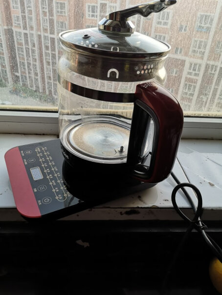 美的养生壶电水壶1.5L多功能烧水煮茶器这个壶保温能调温度吗？比如说调成45