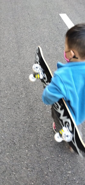 运动伙伴双翘板成人儿童滑板初学者专业枫木板四轮滑板车为什么没有备用轮？