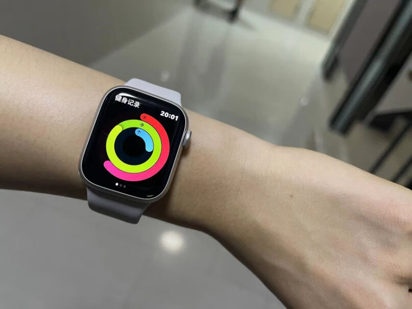 Apple Watch Series 8 智能手表GPS款45毫米午夜色铝金属表壳午夜色运动型表带M功能评测结果,评测下来告诉你坑不坑？