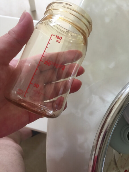 双把手奶瓶240ml-丛林小兔喂奶的时候排气口是放下面还是上面啊？