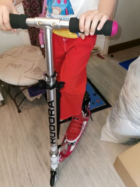 Hudora德国滑板车儿童滑步车平衡车两轮踏板车一般情况下，3轮和两轮的分别适合多大孩子玩呢？