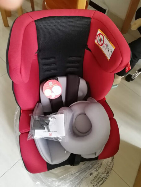 好孩子儿童婴儿安全座椅0-4-7-12岁宝宝胸前的安全带可以调长度吗？短怎么办？