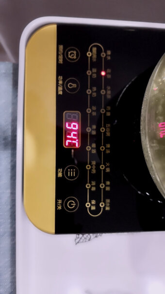 美的养生壶养生杯煮茶壶多功能电水壶烧水壶电热水壶材质是304的吗？
