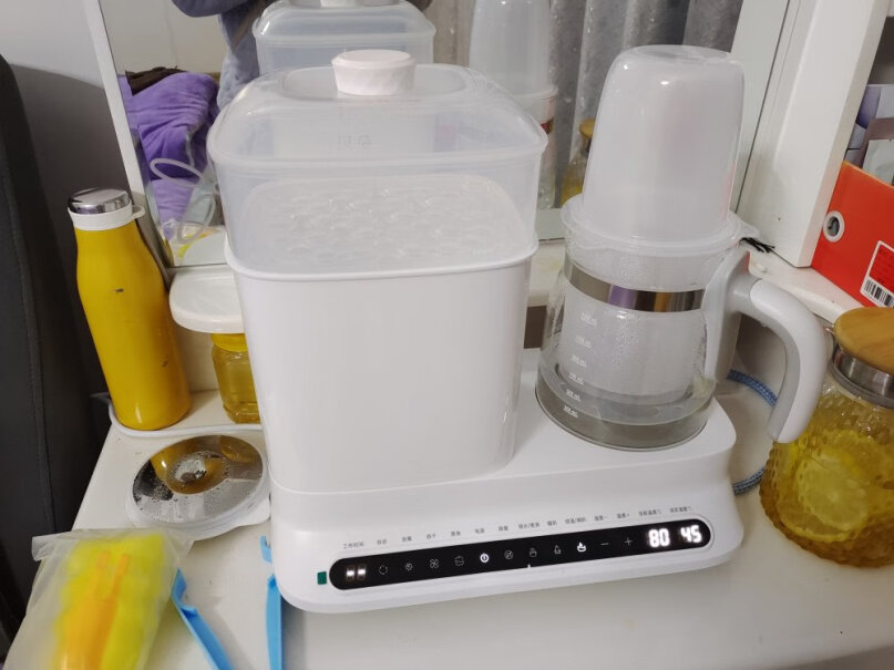 德国孕贝五合一恒温水壶温奶器恒温调奶器奶瓶消毒器这个功能多嘛？