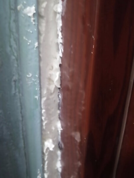 三和膨胀剂泡沫填缝剂发泡剂聚氨酯防水填充两面山墙之间有2-3cm宽，长六七米，深三米，只需要把上面堵上，防下雨进水，需要几瓶，谢谢了？