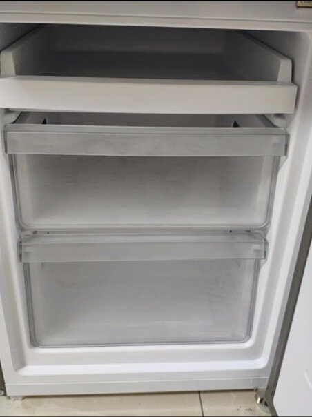统帅海尔180升小两门冰箱BCD-180LLC2E0C9这个门开启方向可调吗？