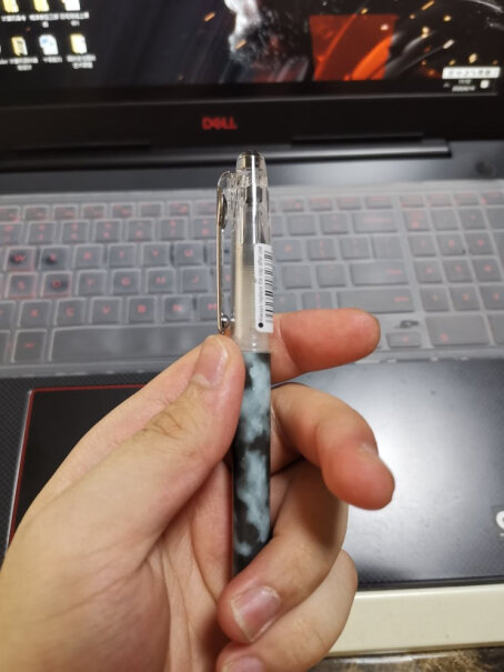 日本百乐BL-P50写久了会不会手疼？因为看到握笔的地方是硬的。