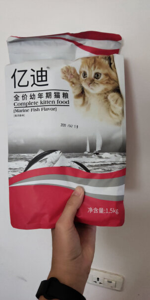 亿迪冻干猫粮天然猫粮3斤成猫幼猫通用型宠物粮自营1.5kg我家猫不吃，说明这猫粮不行？