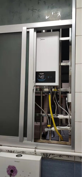 美的燃气热水器天然气家用智能家电包安装吗？